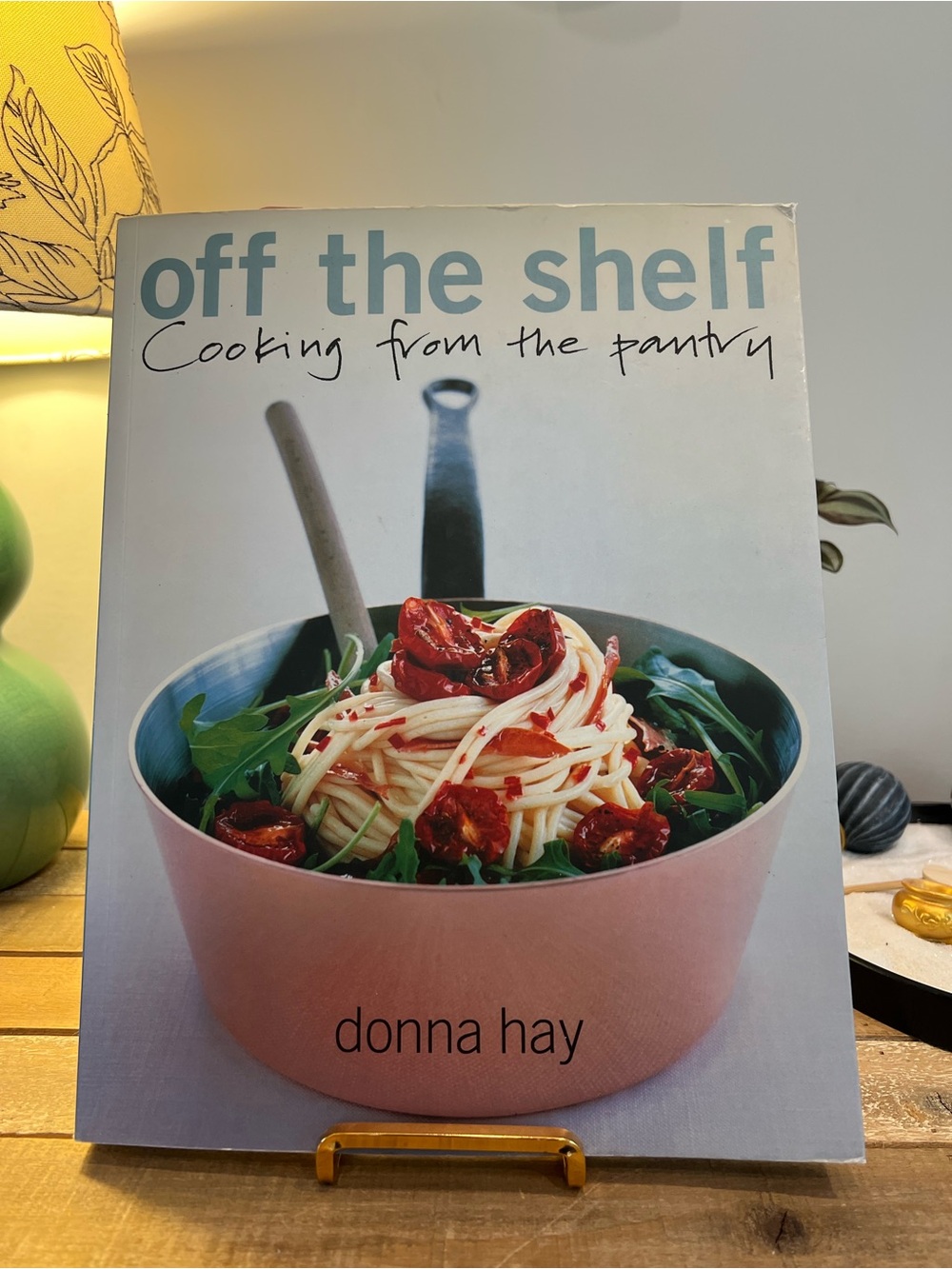 Donna Hay - Off The Shelf cookbook